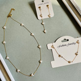ست بسیار ظریف و دخترونه مرواریدی قلبی؛ گردنبند، دستبند و گوشوار